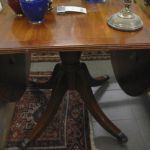 591 1598 DROP-LEAF TABLE